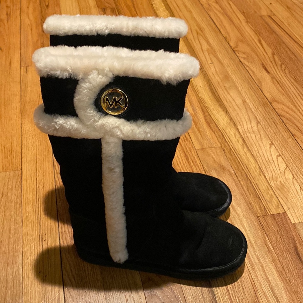 MK boots